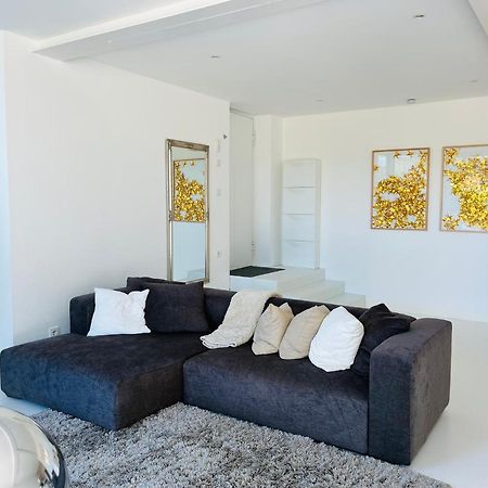 Fewo Silberberg Im Loftstil Mit Terrasse Leonberg Bagian luar foto
